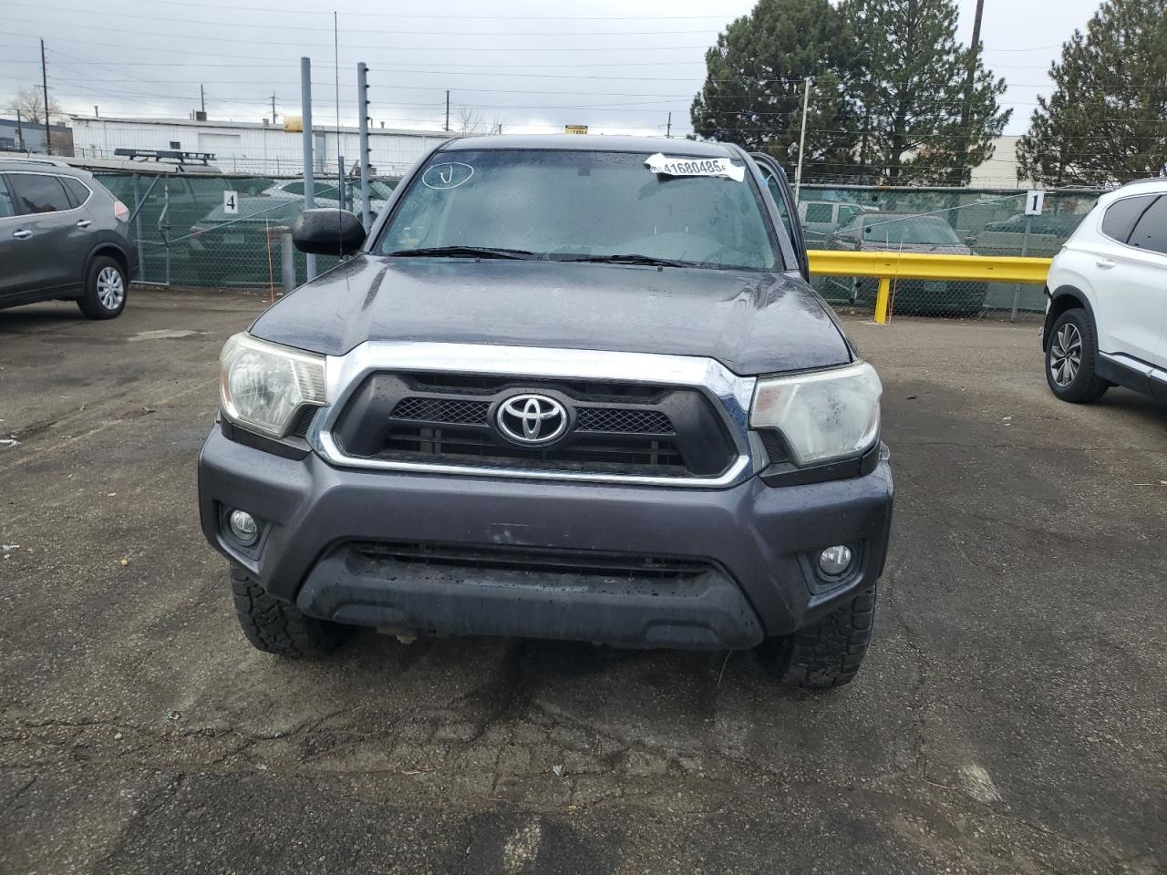2015 Toyota Tacoma - Image 5