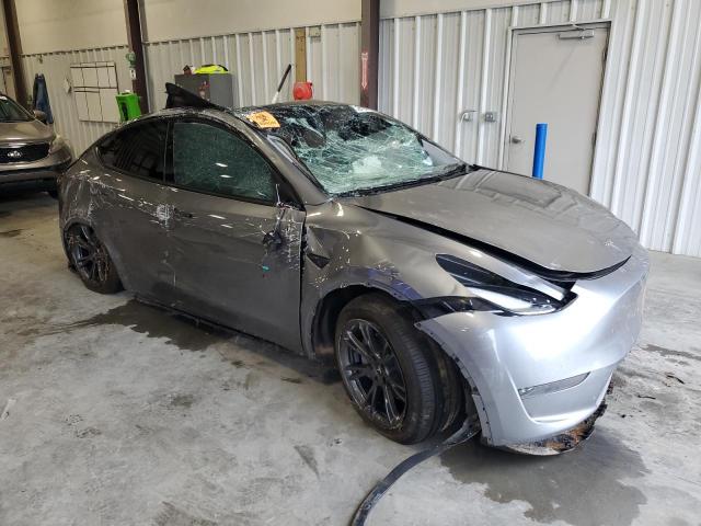  TESLA MODEL Y 2024 Серый