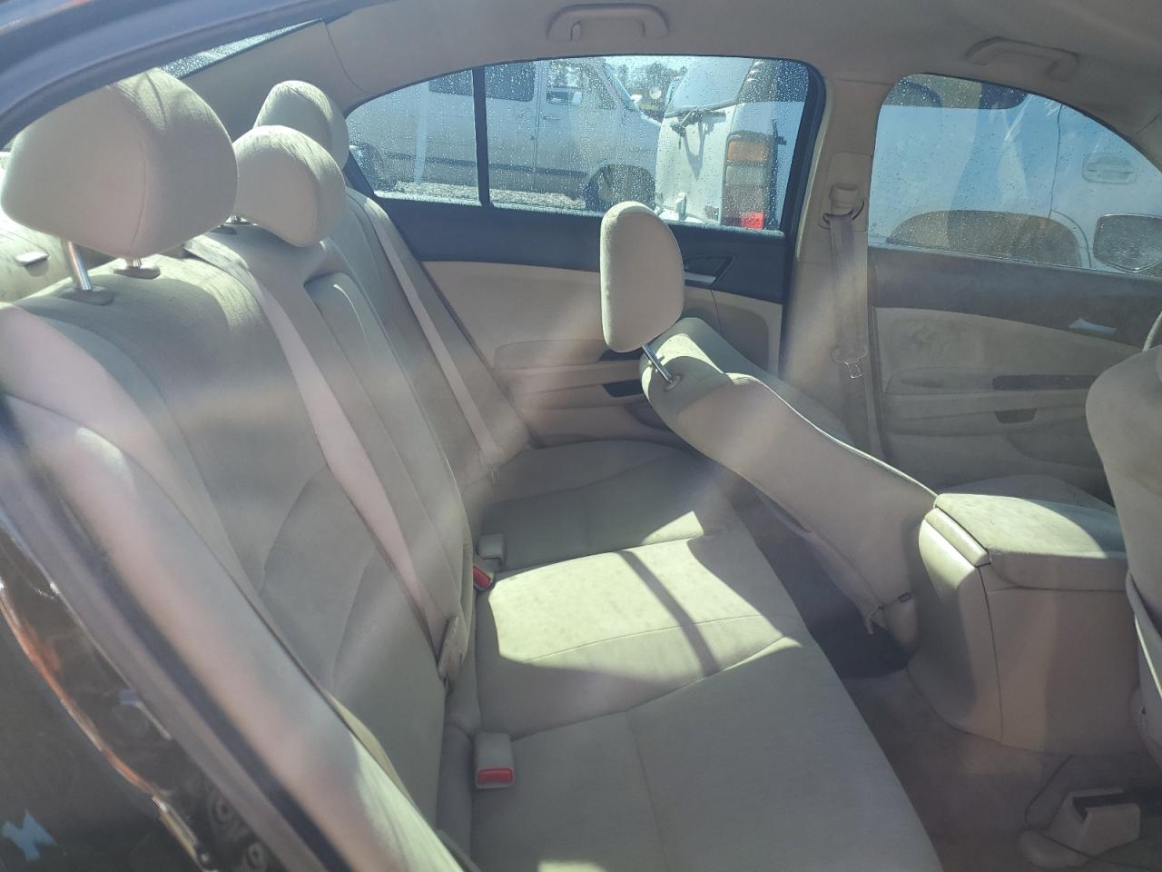 2011 Honda Accord - Image 10