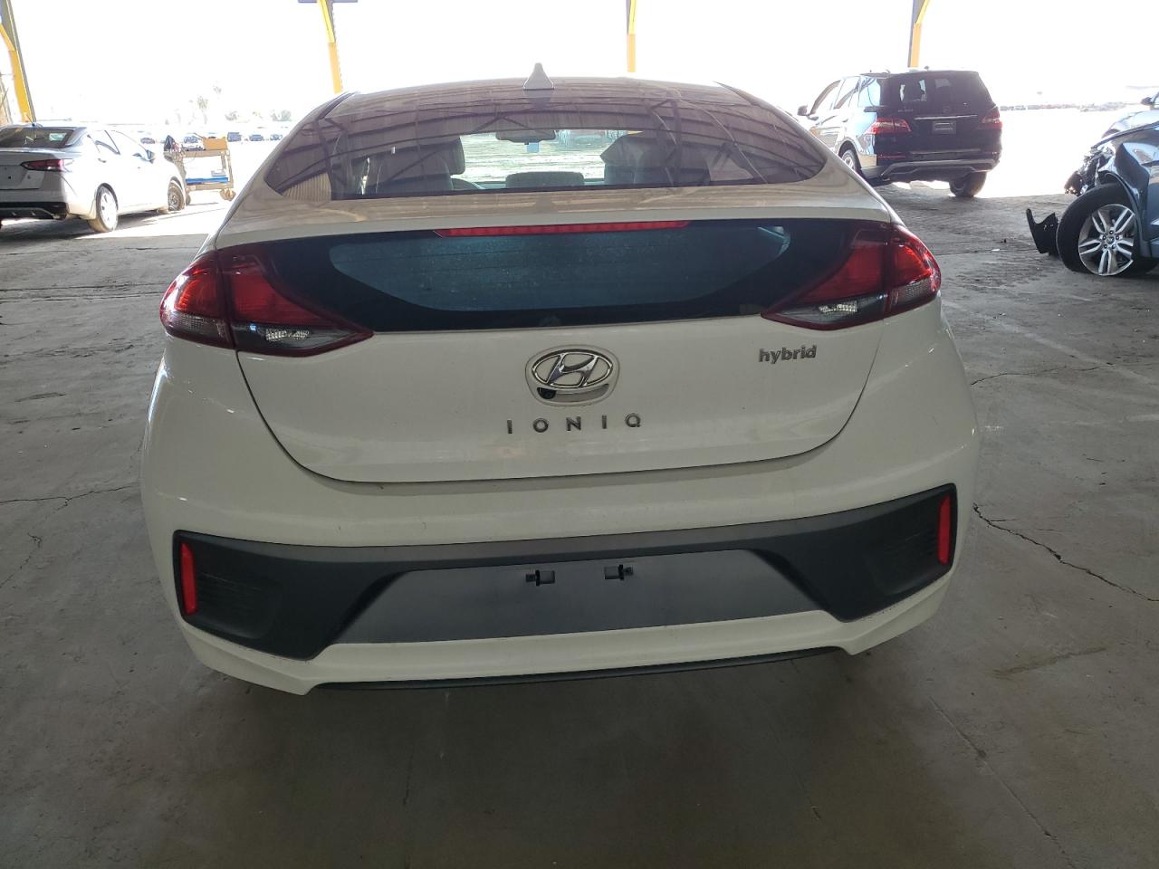 2022 Hyundai IONIQ - Image 6
