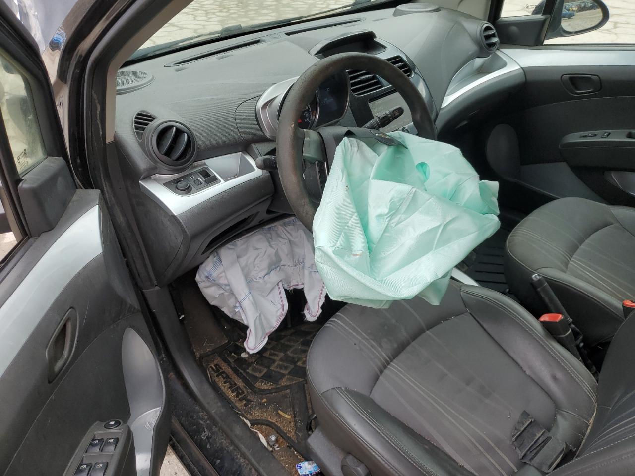 2013 Chevrolet Spark - Image 8