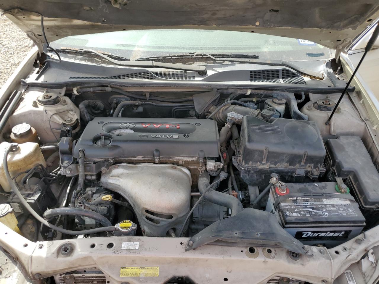 2004 Toyota Camry - Image 11