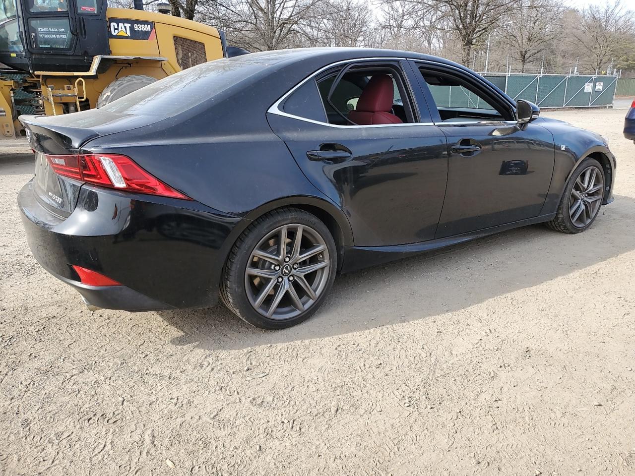 2016 Lexus IS - Image 3
