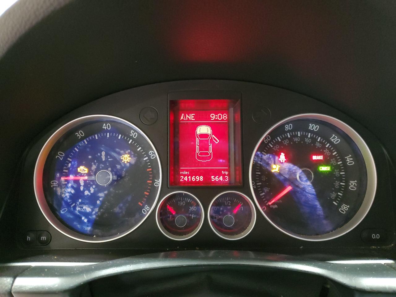 2006 Volkswagen Jetta - Image 9