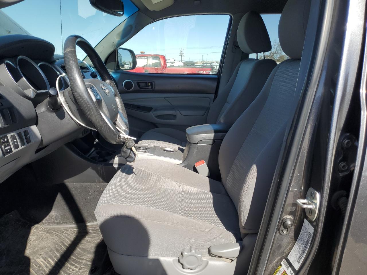 2012 Toyota Tacoma - Image 7
