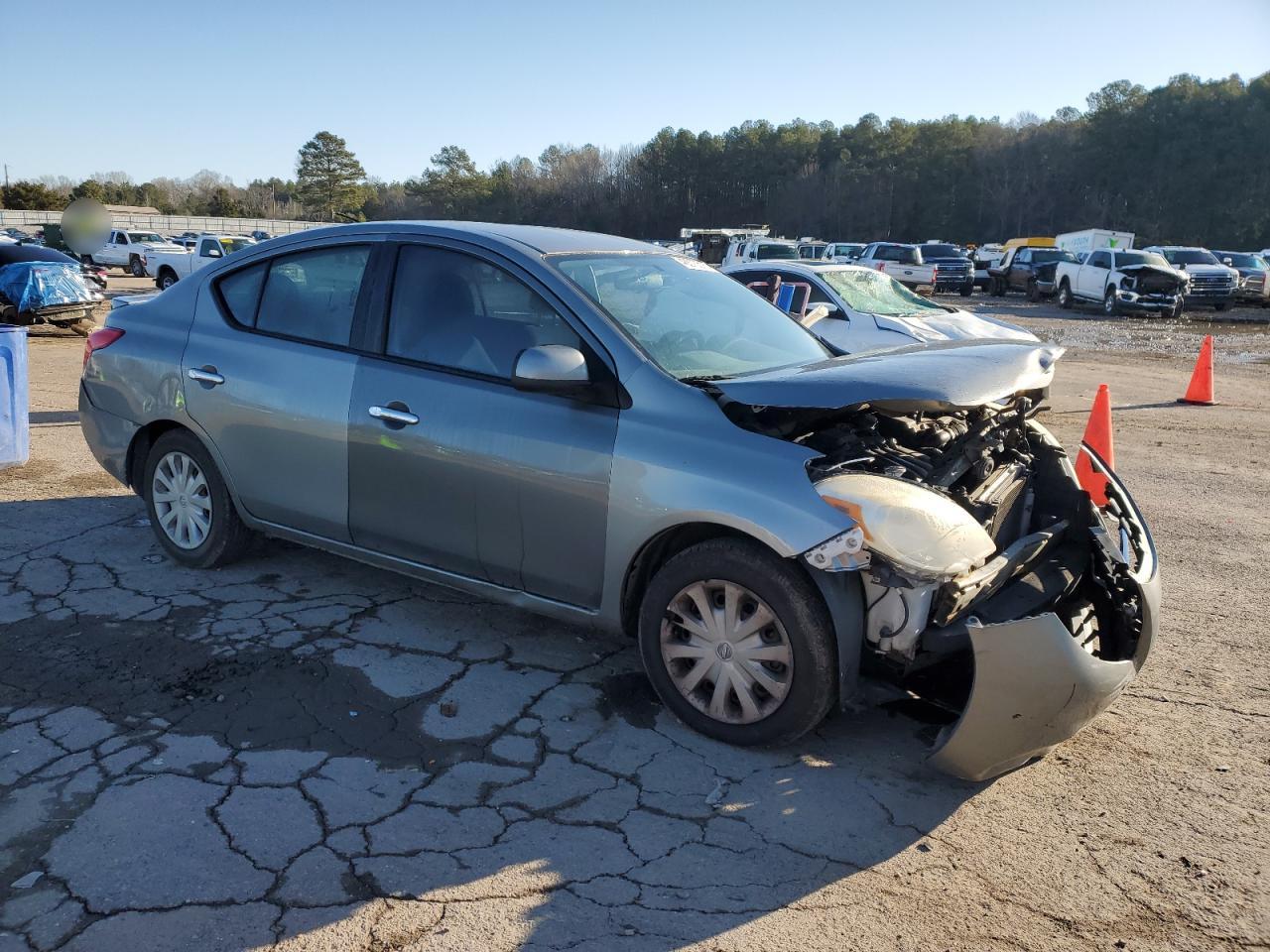 2013 Nissan Versa - Image 4