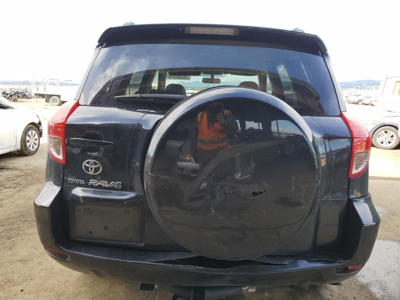 2007 Toyota RAV 4 - Image 6