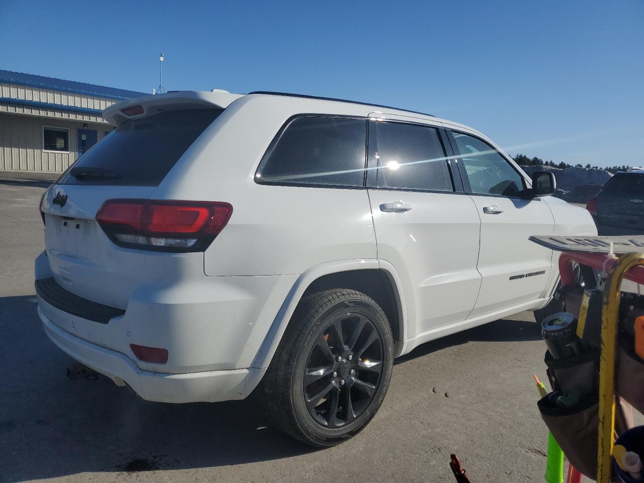 2021 Jeep Grand Cherokee - Image 3