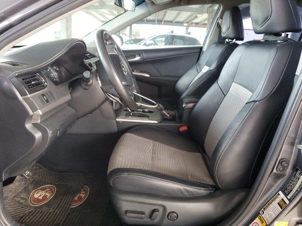 2012 Toyota Camry - Image 7