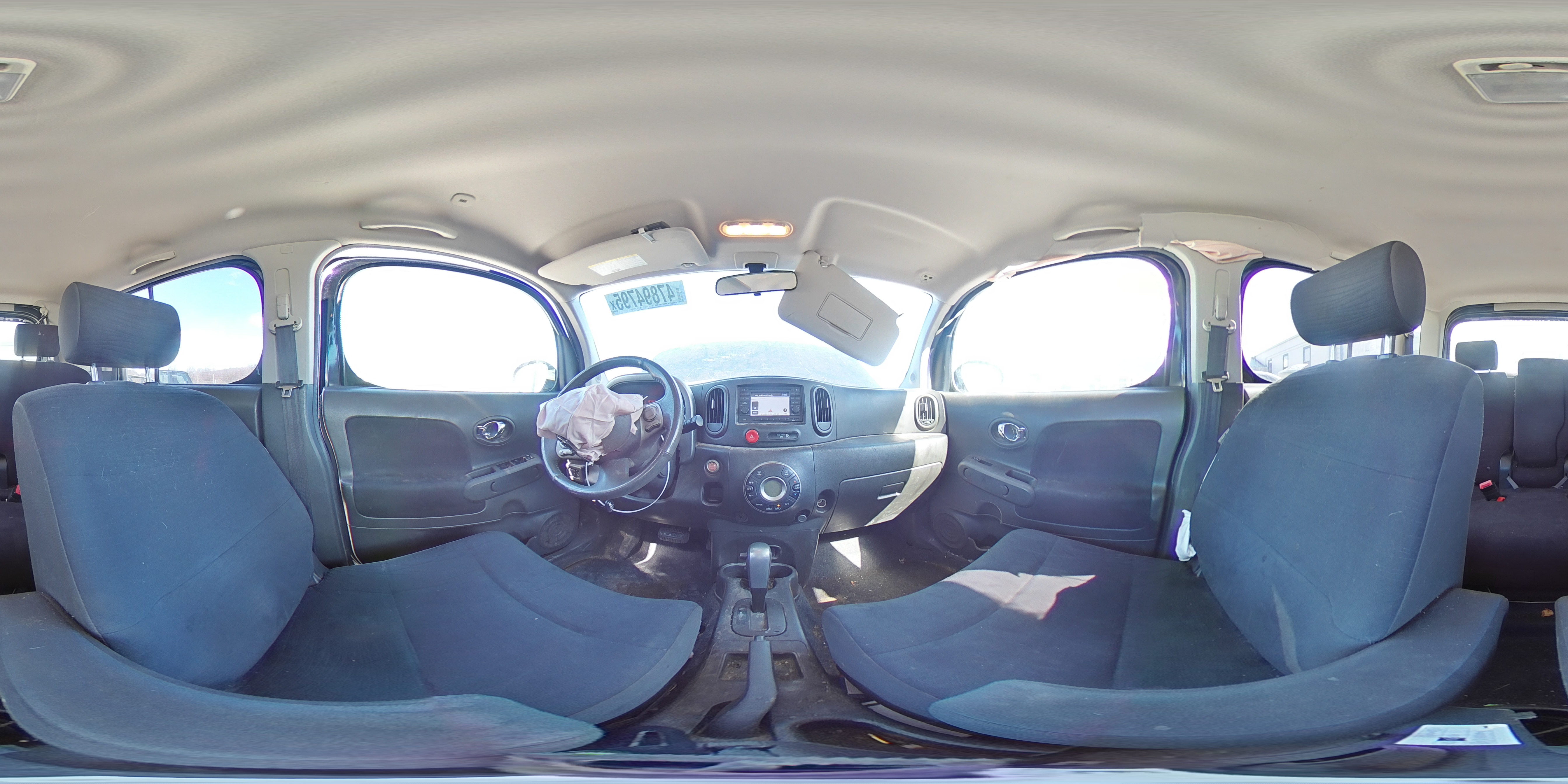 2013 Nissan Cube - Image 13
