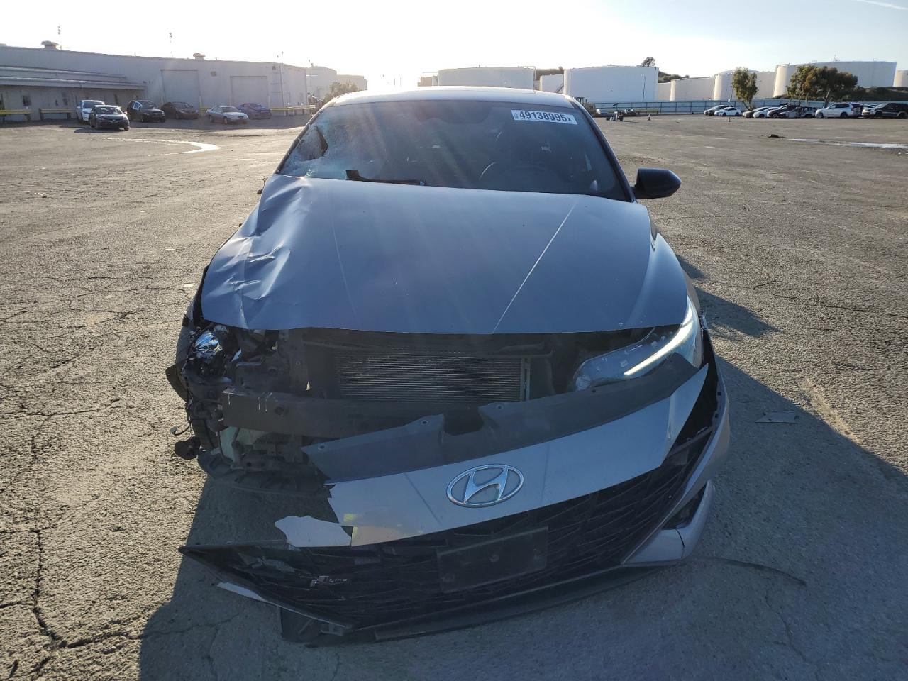 2023 Hyundai Elantra - Image 5