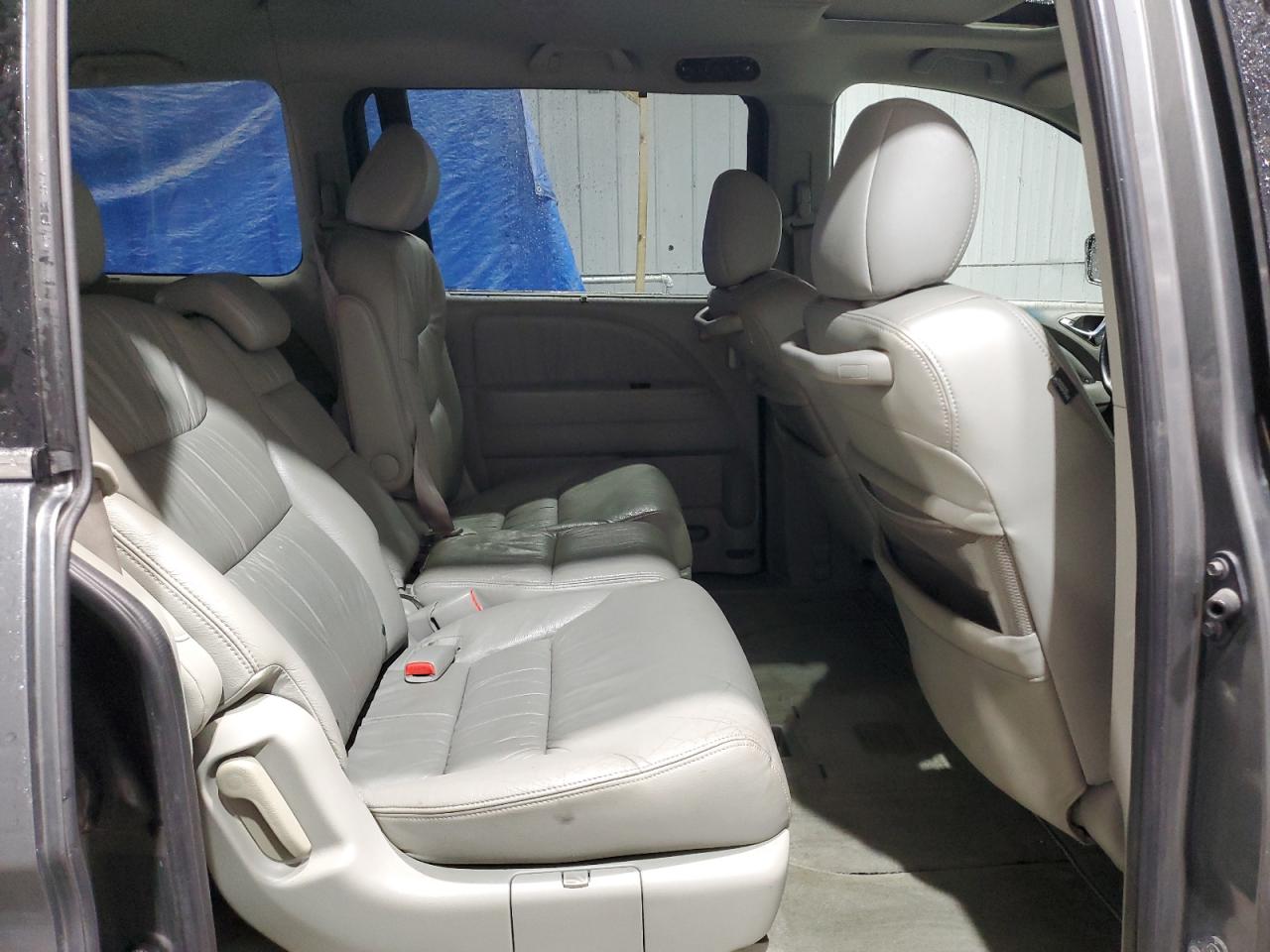 2007 Honda Odyssey - Image 11