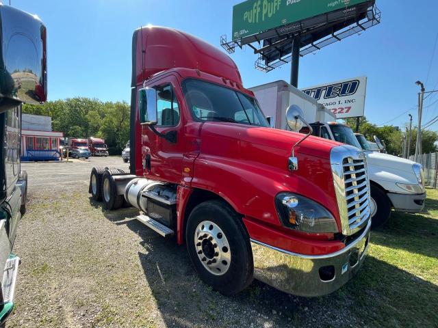 2018 Freightliner Cascadia 125  на продаже в Chicago Heights, IL - Normal Wear