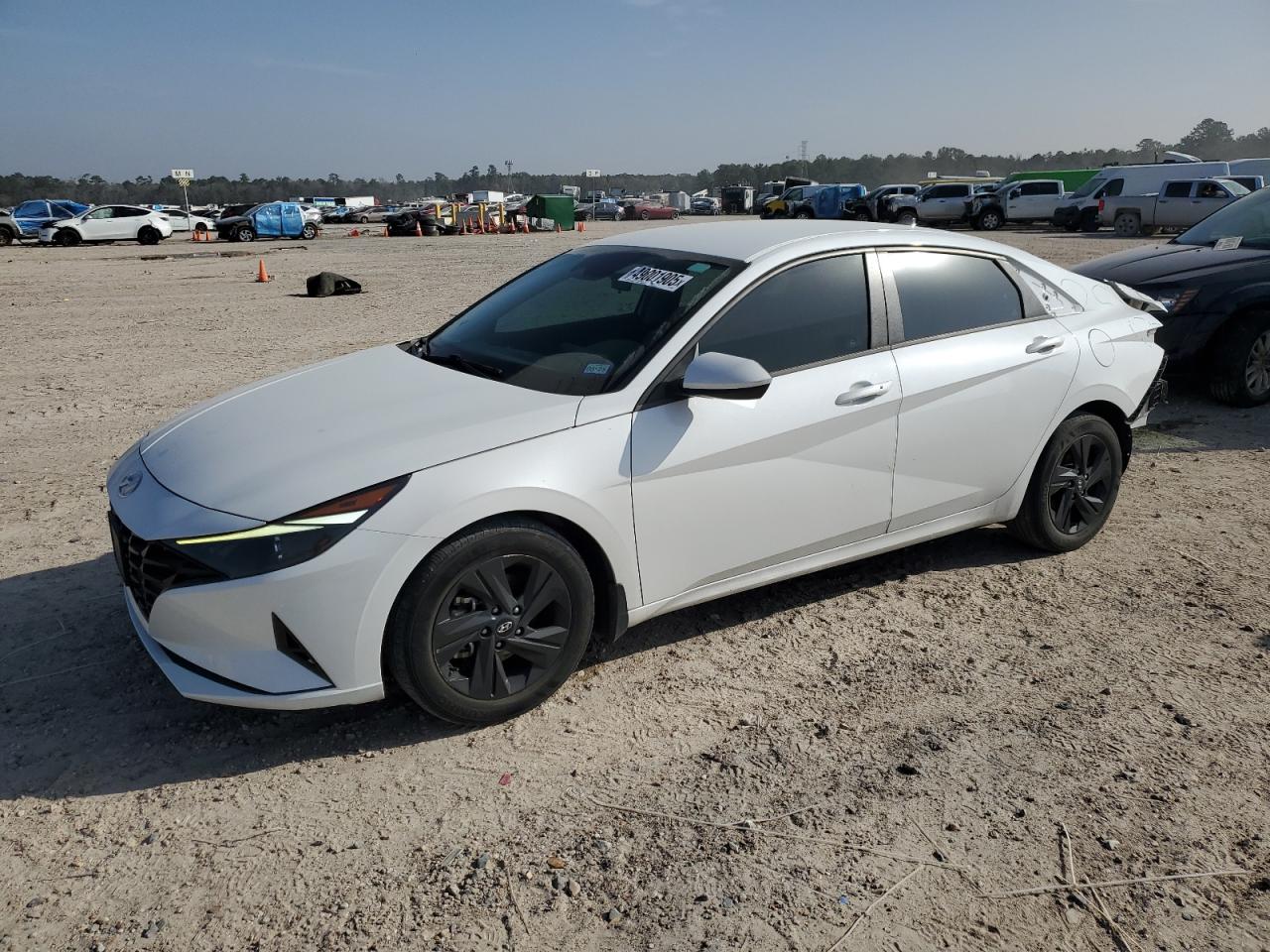 2022 Hyundai Elantra - Image 1