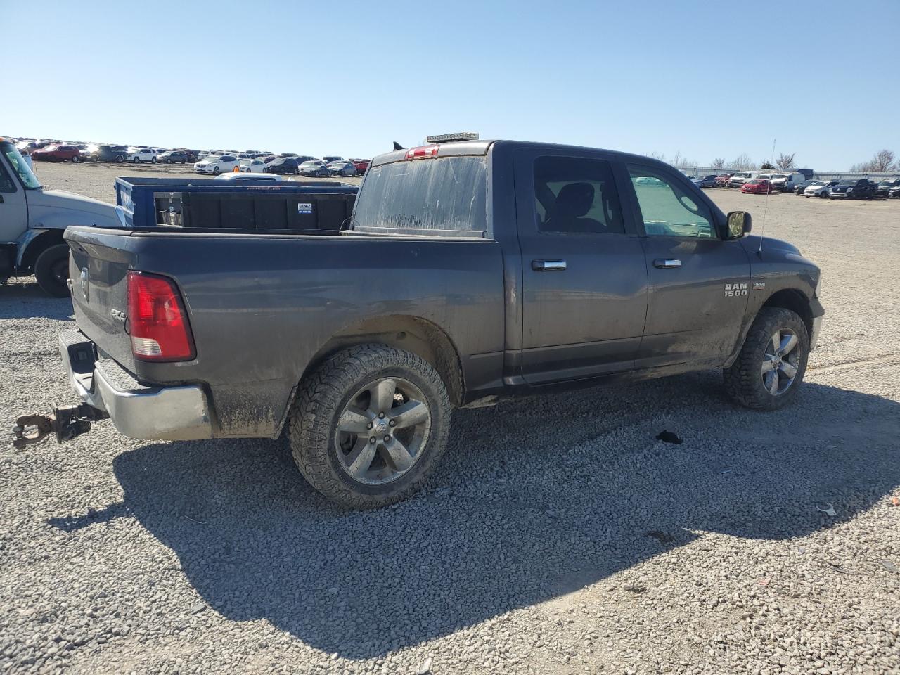 2014 RAM 1500 - Image 3