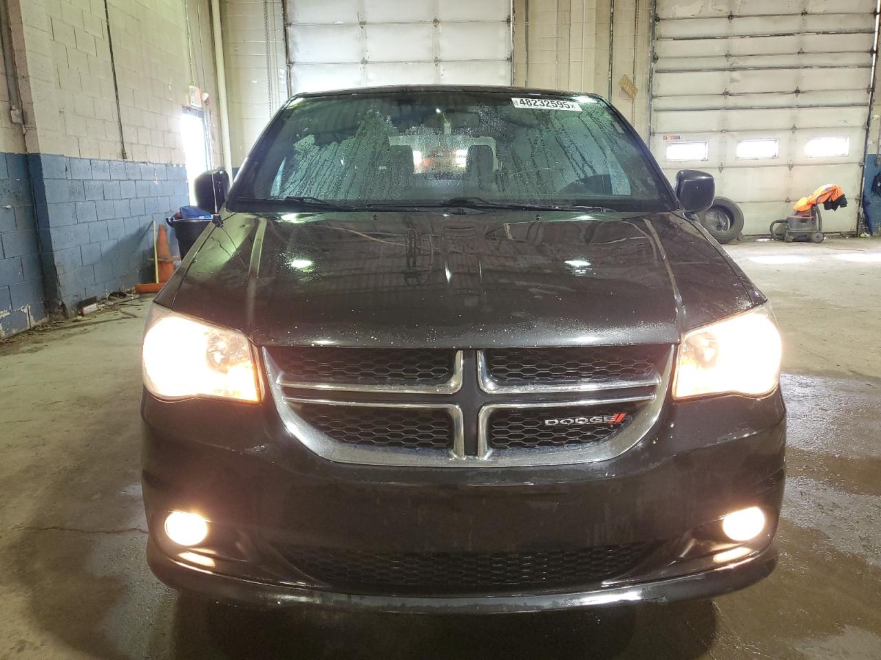 2018 Dodge Caravan - Image 5