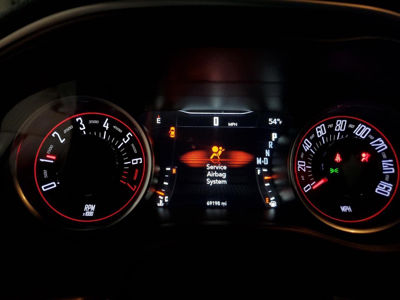 2019 Dodge Challenger - Image 9