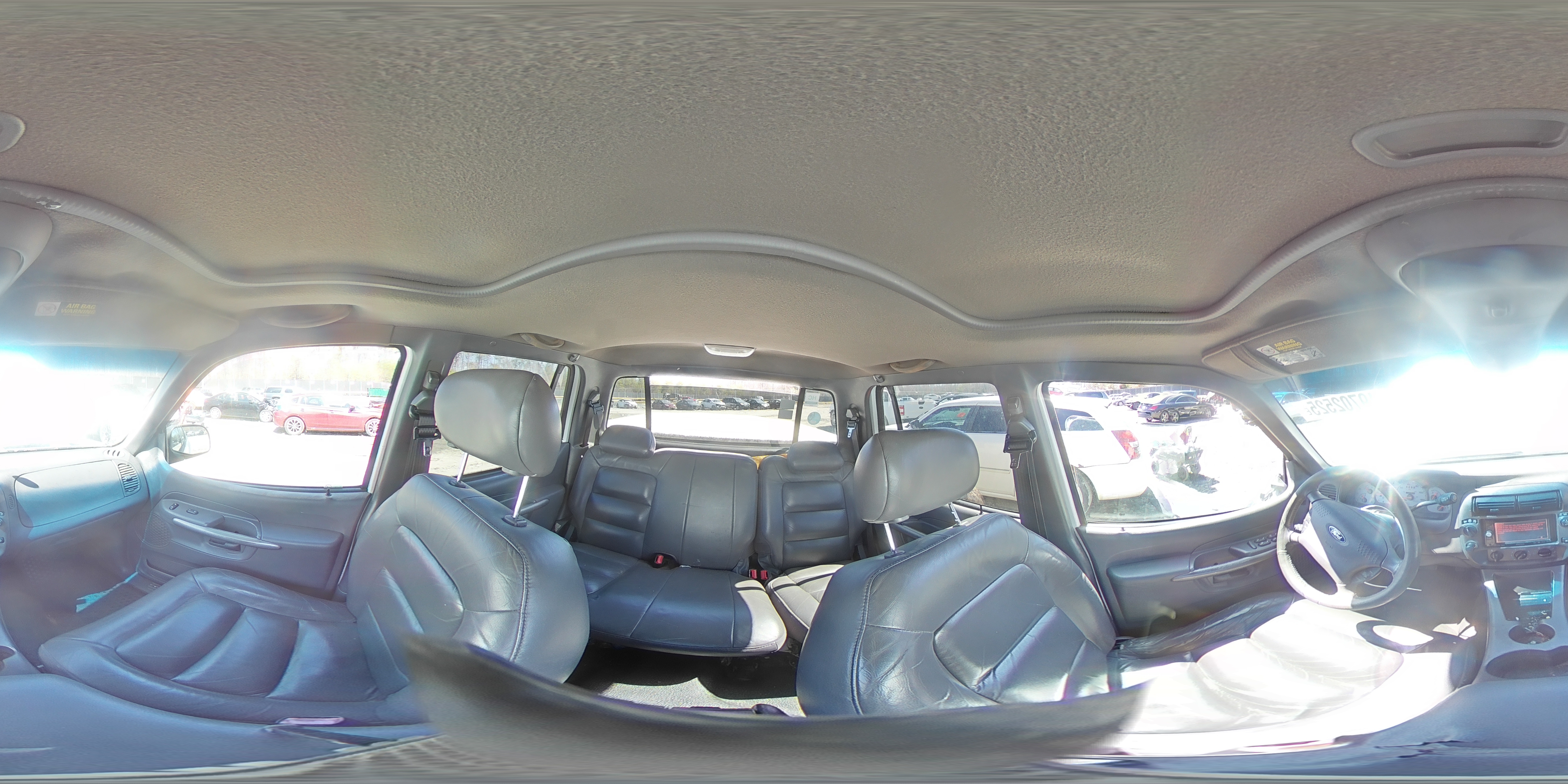 2001 Ford Explorer - Image 12
