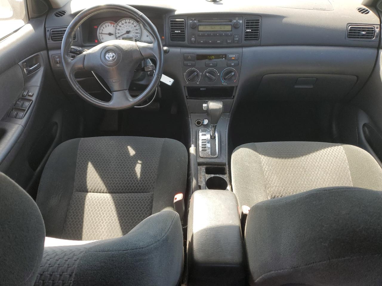 2005 Toyota Corolla - Image 8