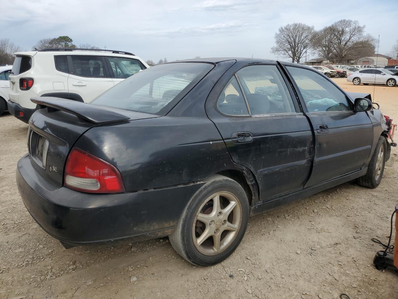 2001 Nissan Sentra - Image 3