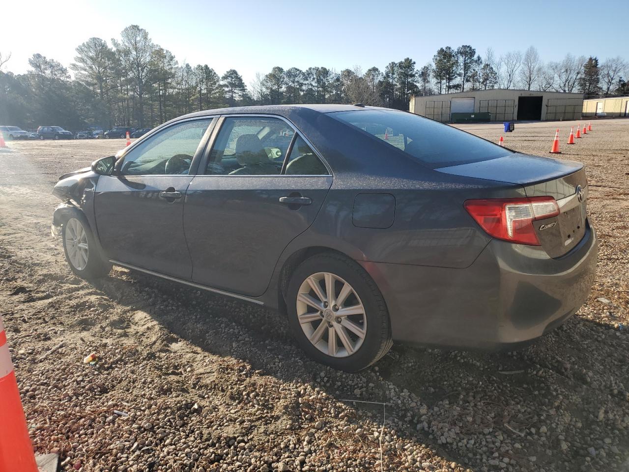 2012 Toyota Camry - Image 2