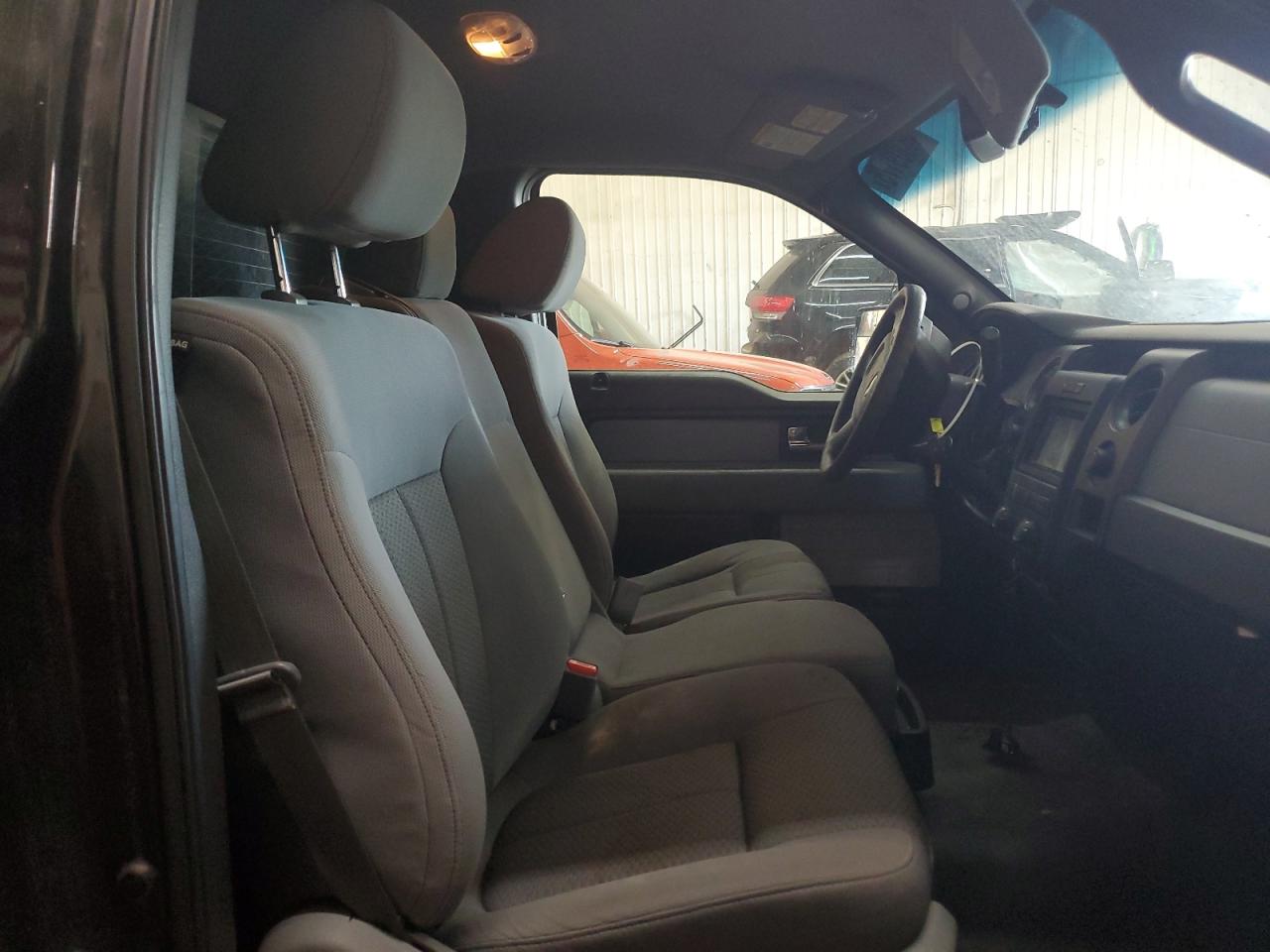 2014 Ford F-150 - Image 11