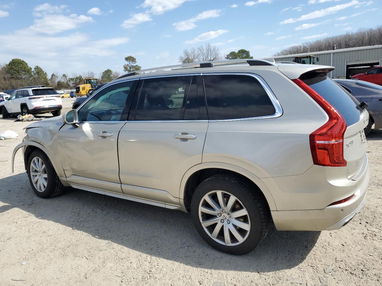 2016 Volvo XC90 - Image 2