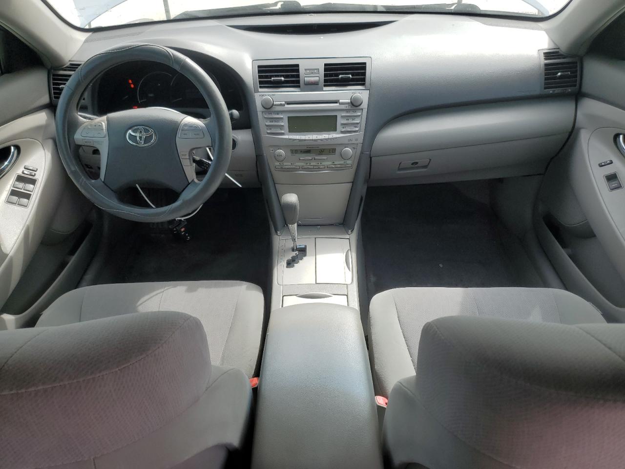 2011 Toyota Camry - Image 8
