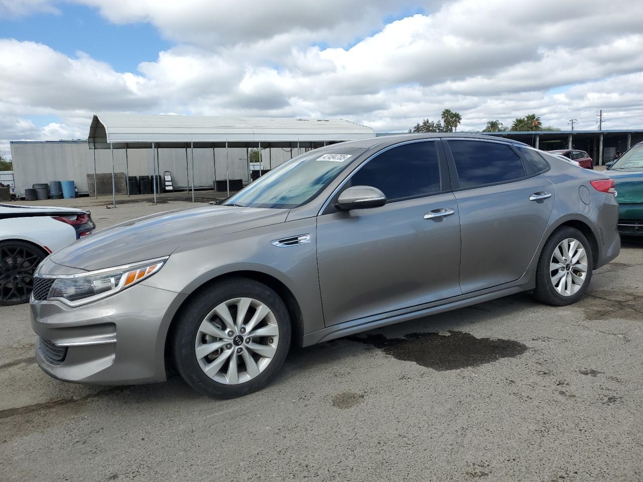 2018 Kia Optima - Image 1