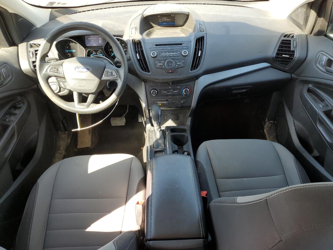 1fmcu0f72juc46558 1FMCU0F72JUC46558 2018 Ford Escape S