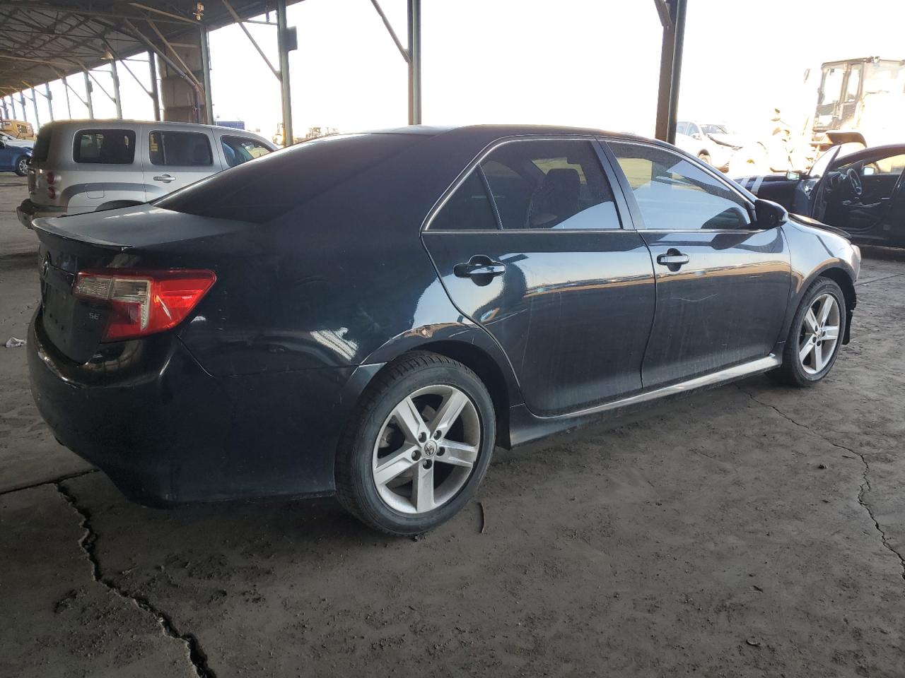 2013 Toyota Camry - Image 3
