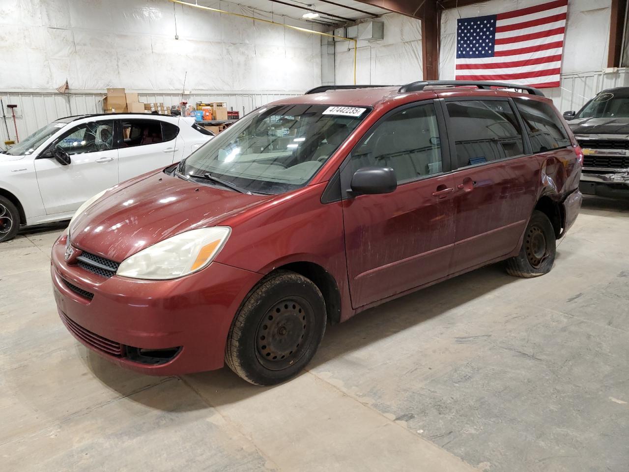 2004 Toyota Sienna - Image 1