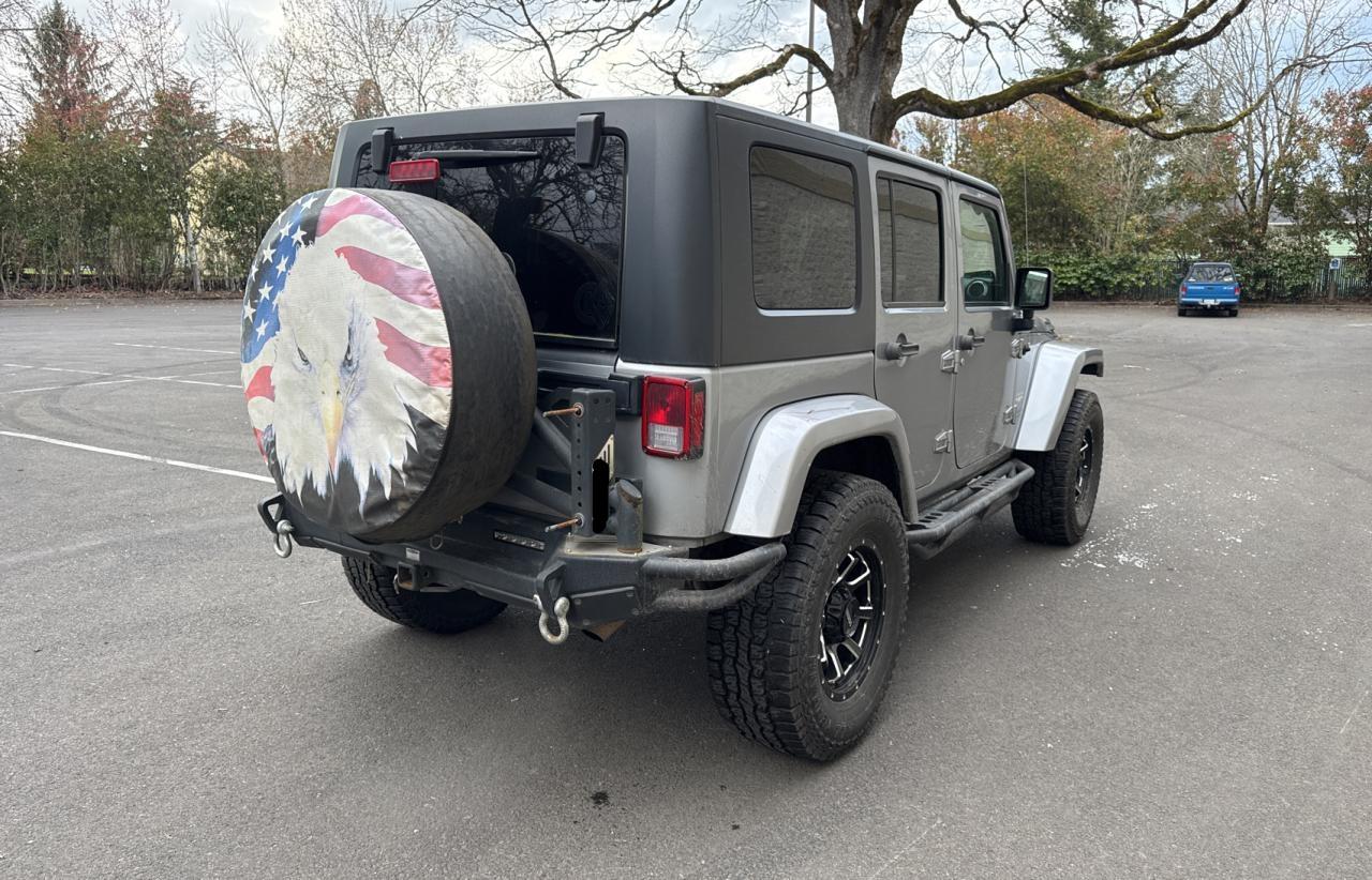 2015 Jeep Wrangler - Image 4