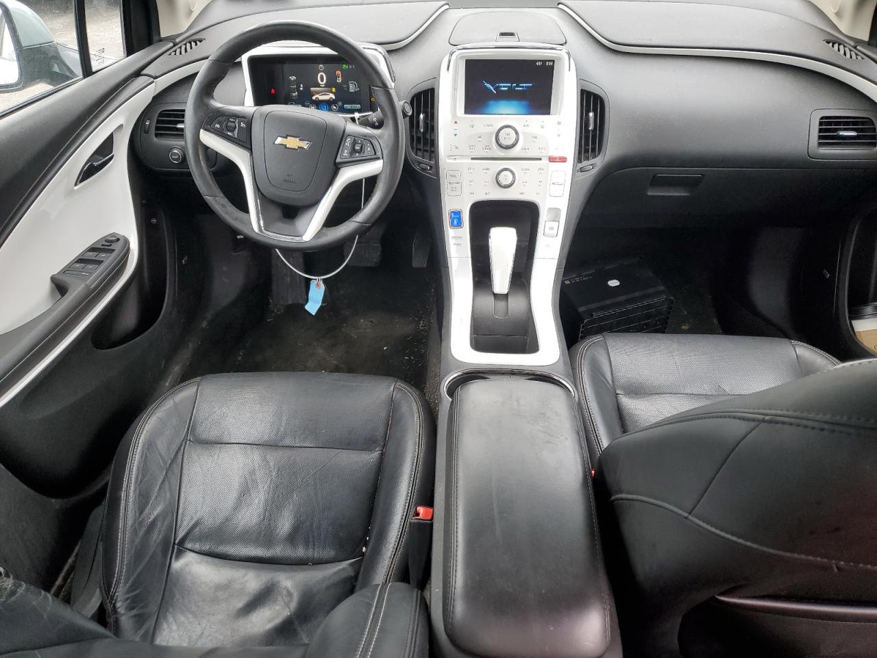 2012 Chevrolet Volt - Image 8