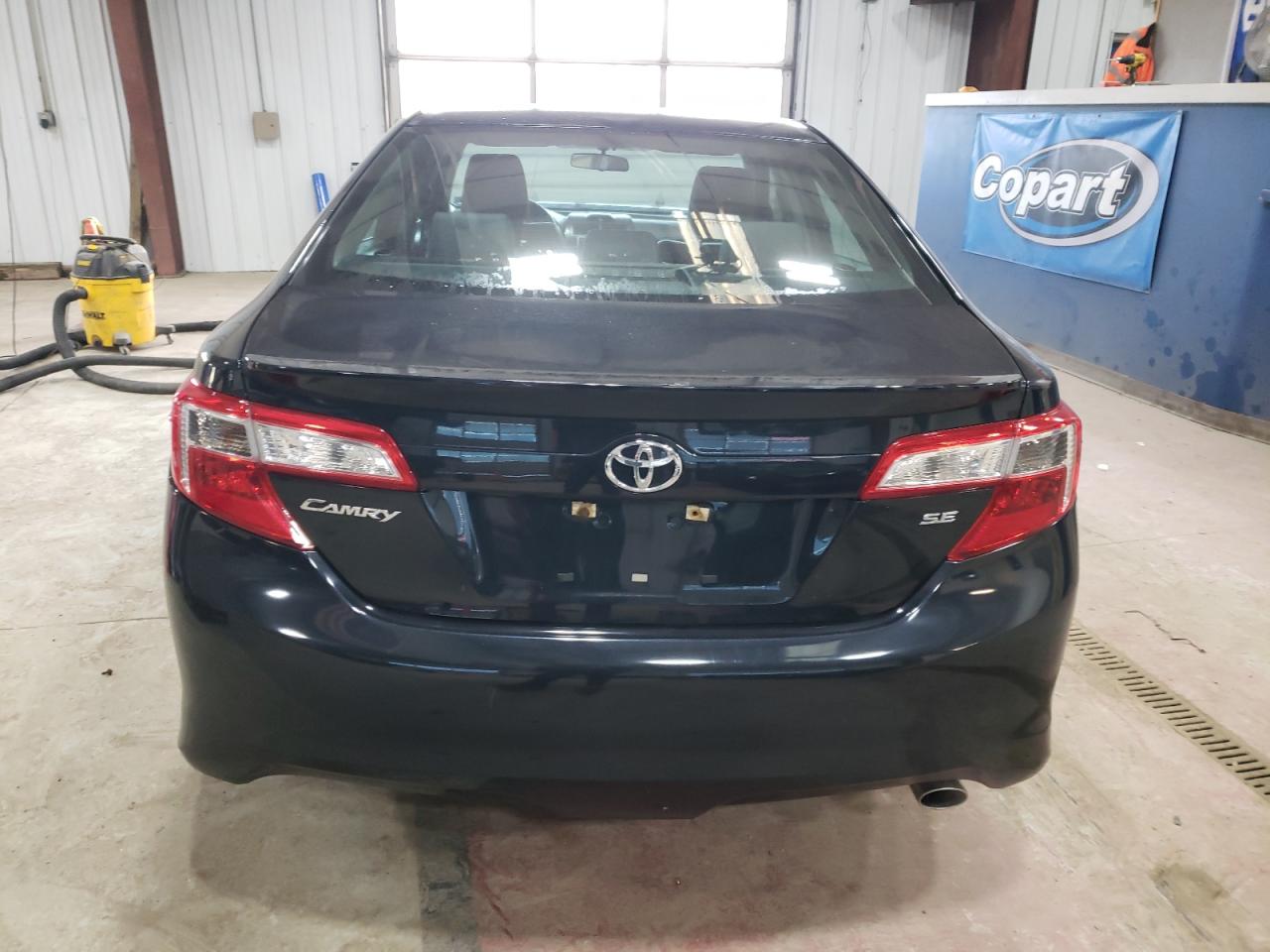 2012 Toyota Camry - Image 6