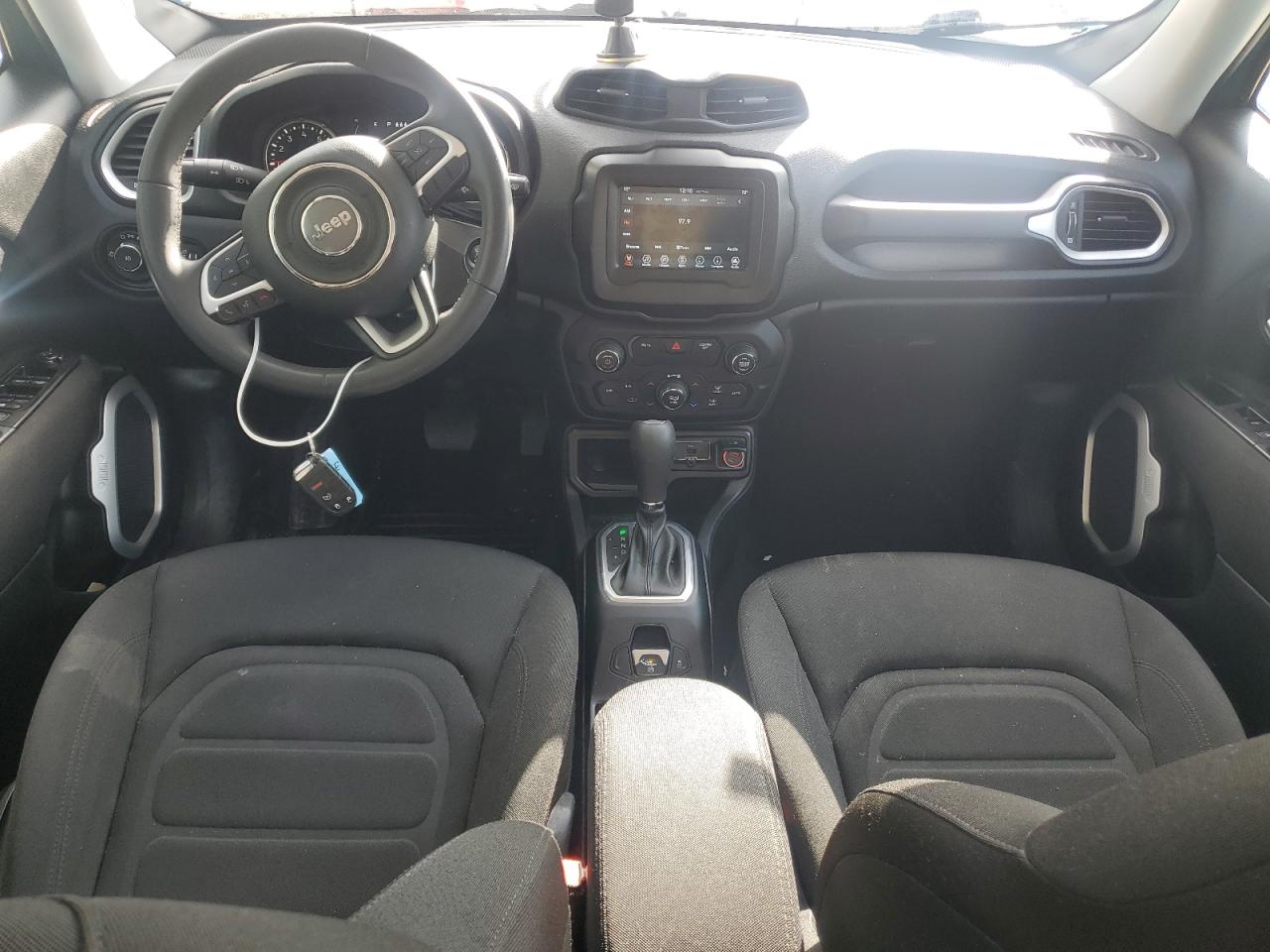 2019 Jeep Renegade - Image 8