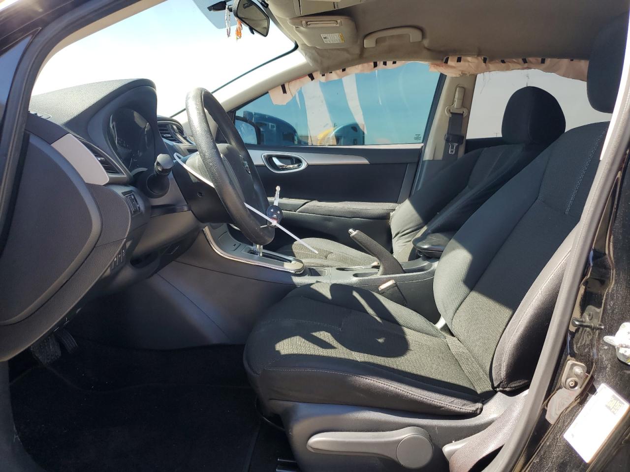 2014 Nissan Sentra - Image 7