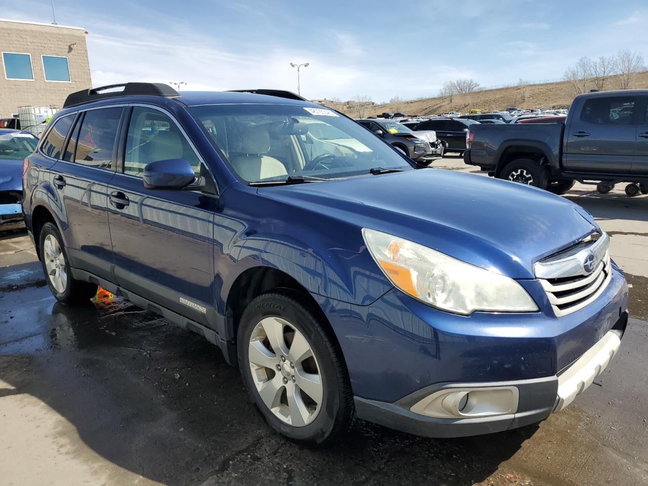2011 Subaru Outback - Image 4