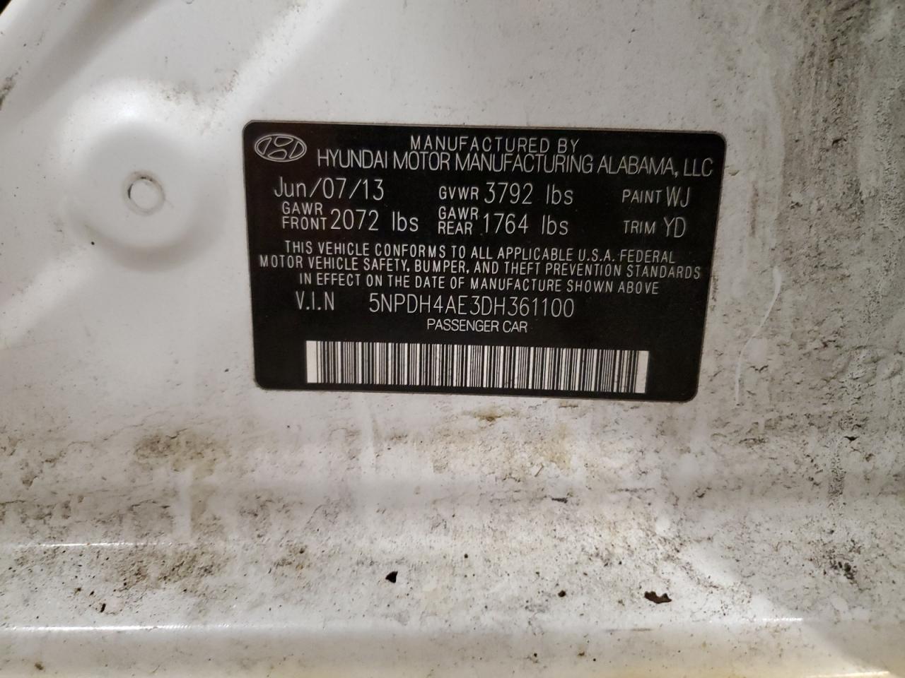 2013 Hyundai Elantra - Image 12