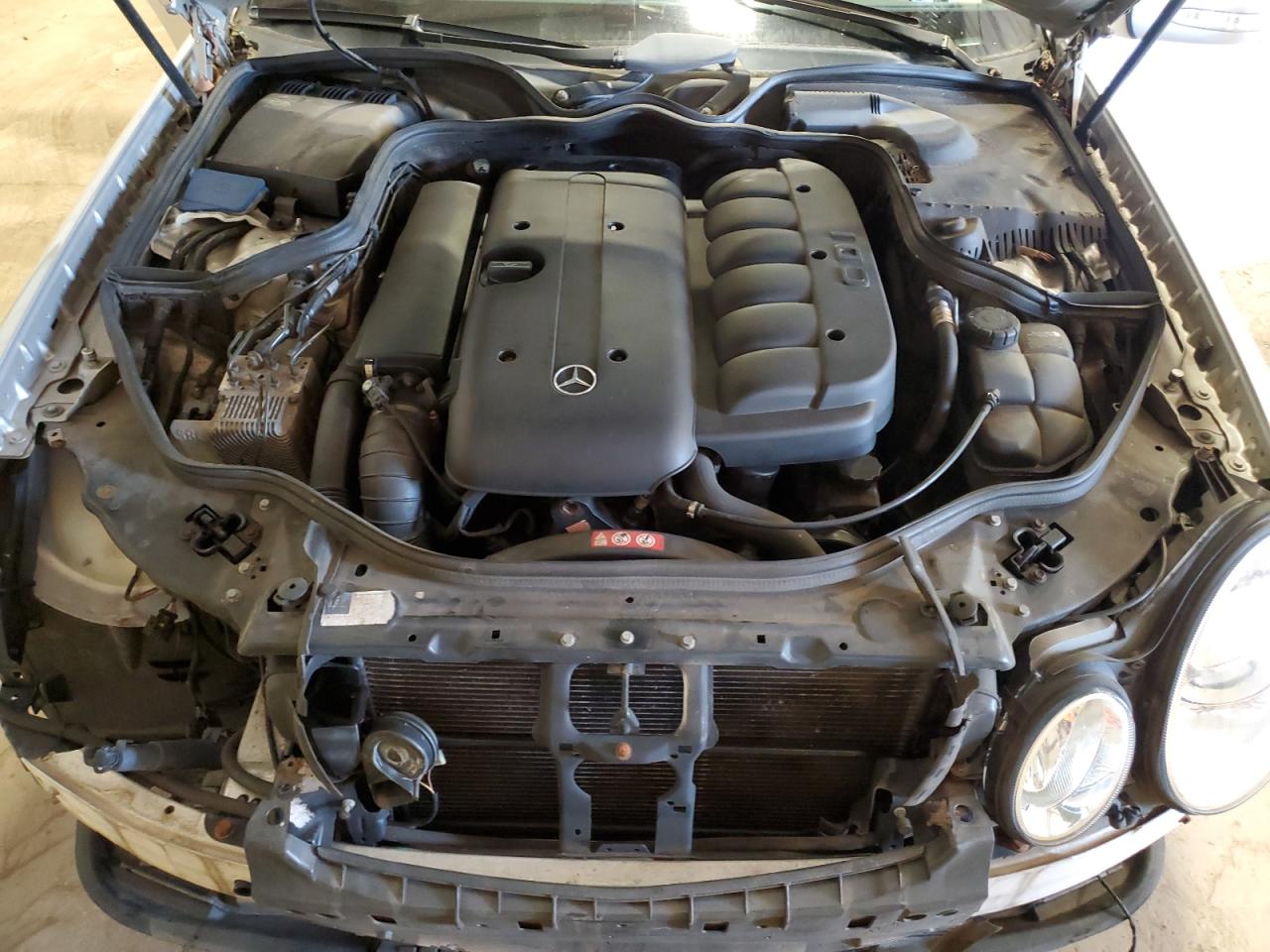2005 Mercedes-Benz E-klasse - Image 11