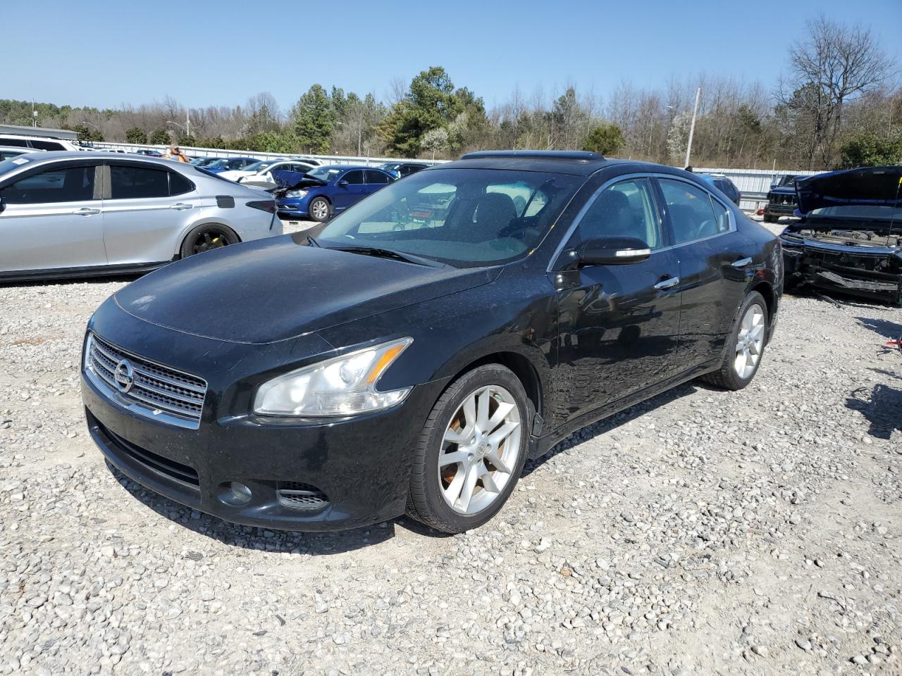 2010 Nissan Maxima - Image 1