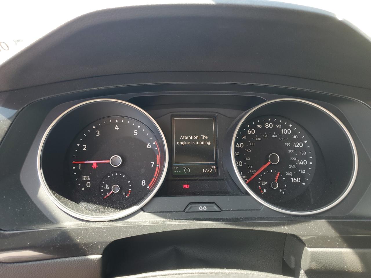 2018 Volkswagen Tiguan - Image 9