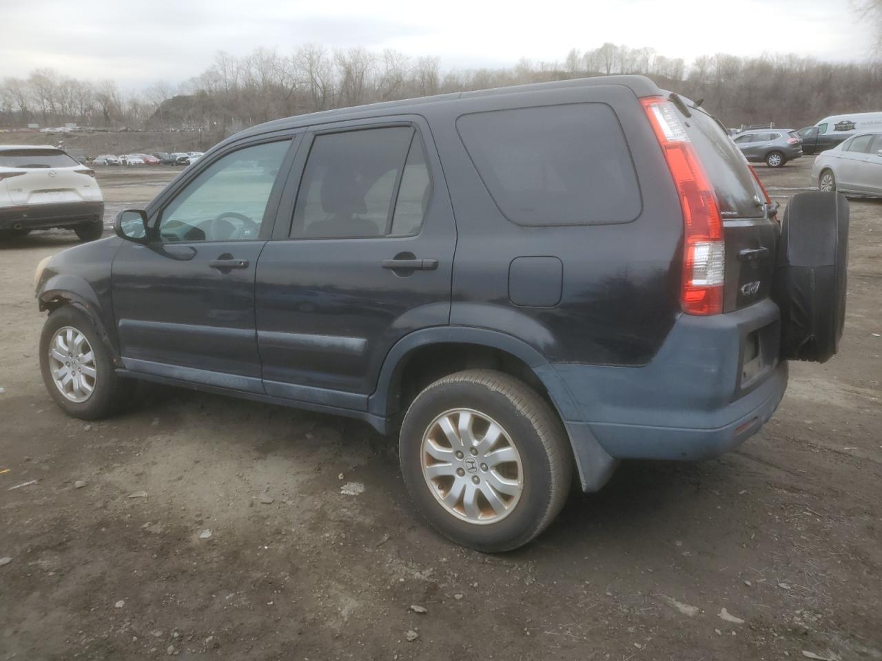 2005 Honda CR-V - Image 2