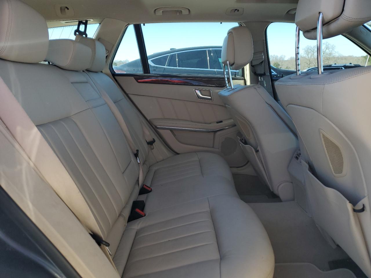 2014 Mercedes-Benz E-klasse - Image 11