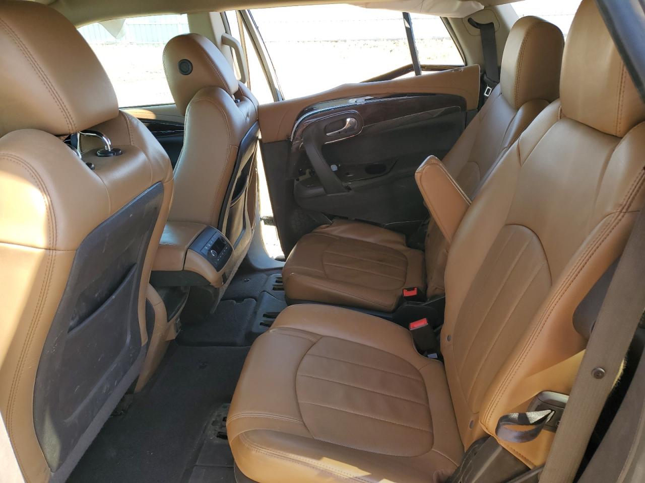2015 Buick Enclave - Image 11