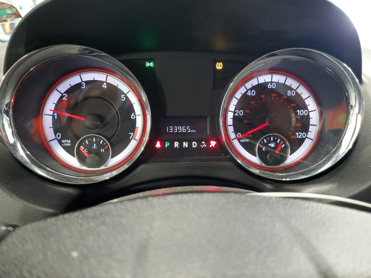 2019 Dodge Caravan - Image 9