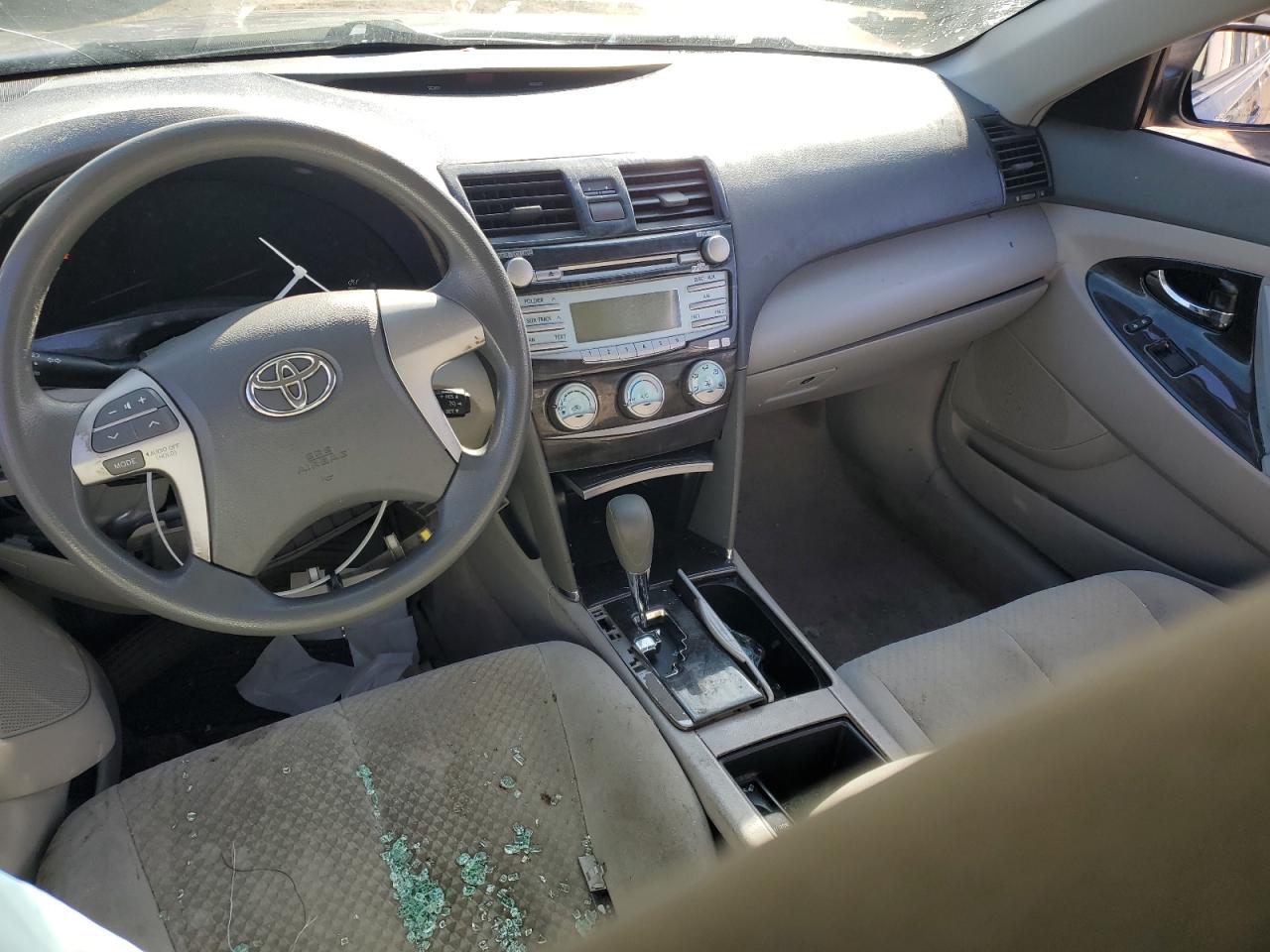 2009 Toyota Camry - Image 8