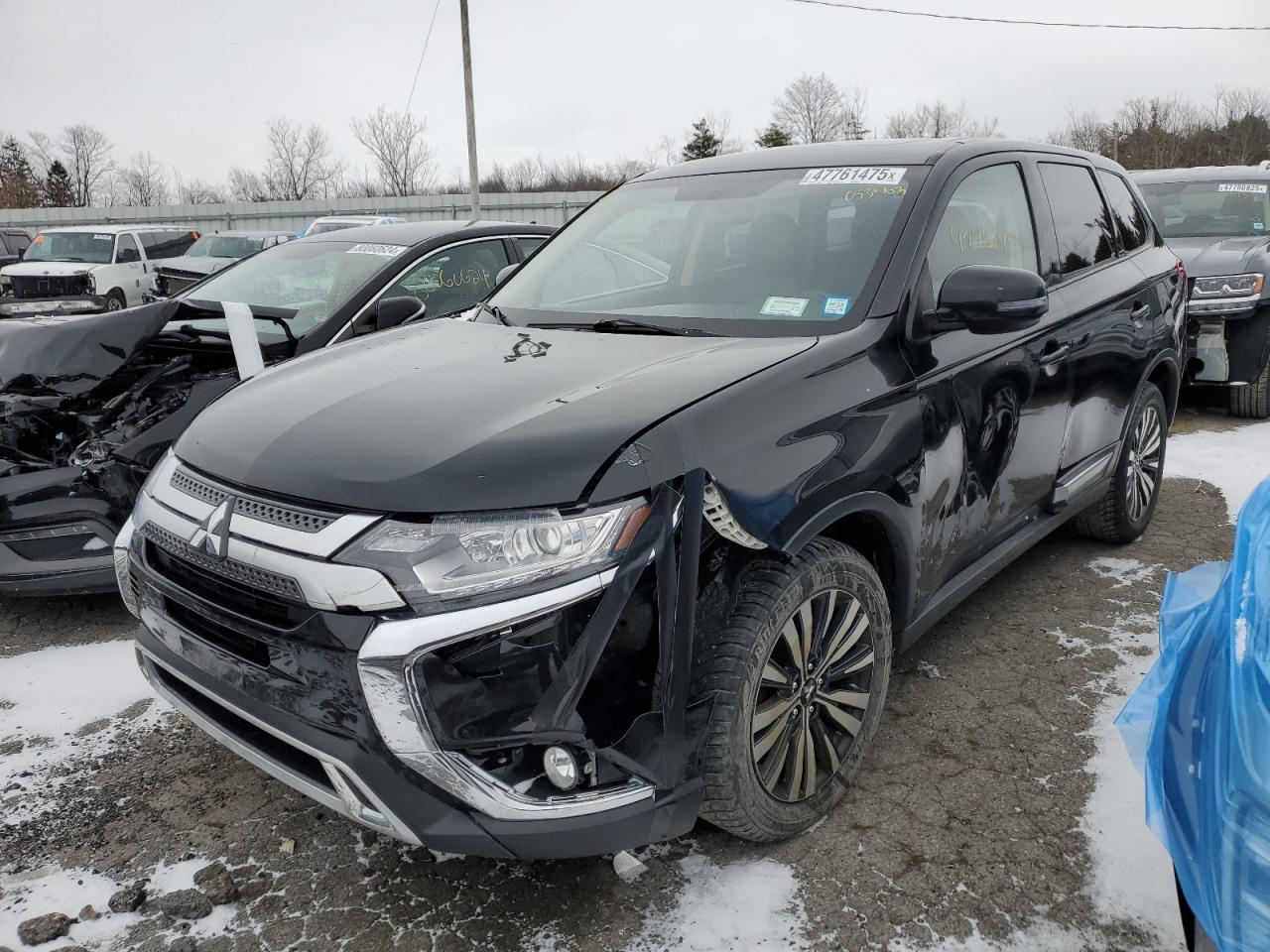 2019 Mitsubishi Outlander - Image 1