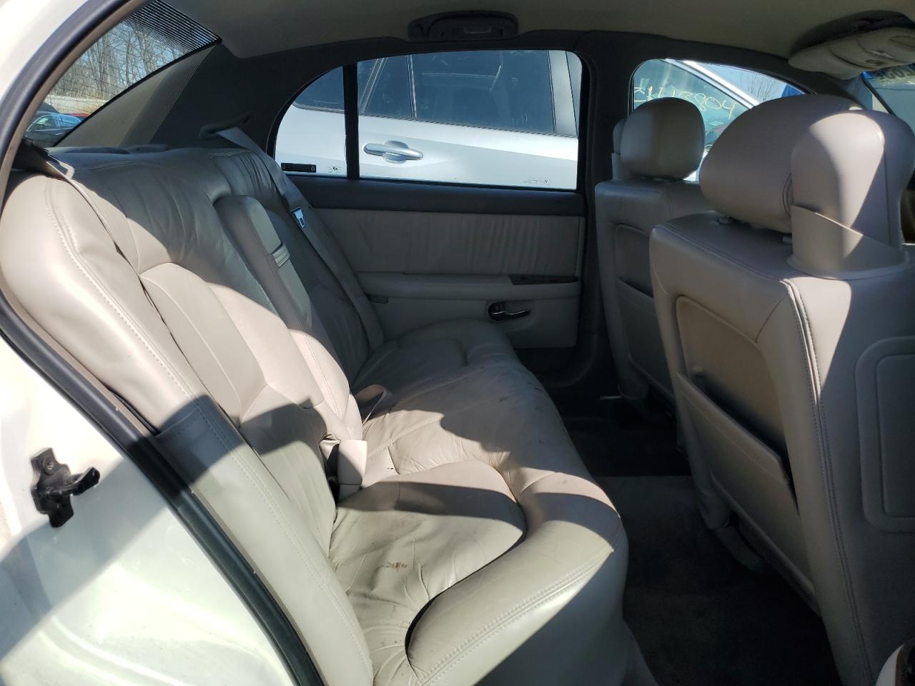 2002 Buick Park Avenue - Image 10