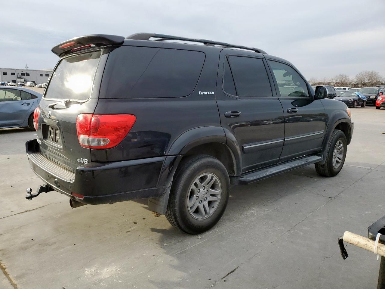 2007 Toyota Sequoia - Image 3